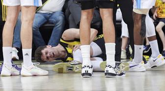 Fenerbahçe Beko'ya Tarık Biberovic'ten kötü haber