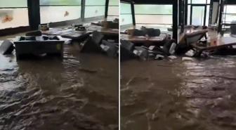 Trabzon'da sel felaketi! Kebapçıyı sular bastı