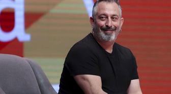 Cem Yılmaz, 2,5 milyonluk motosikletiyle tarzını konuşturdu