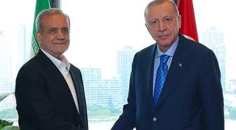 Cumhurbaşkanı Erdoğan ile İran Cumhurbaşkanı Pezeşkiyan görüştü