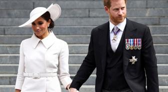 Prens Harry, annesi Prenses Diana'nın soyadını almak istiyor