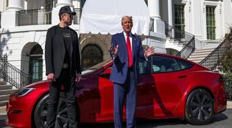 Trump ile Musk arasındaki gerilim Tesla hisselerini yüzde 10'un üzerinde düşürdü