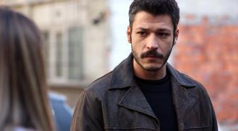 Kubilay Aka saçlarını pembeye boyattı