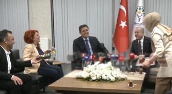 MHP-DEM Parti bayramlaşmasına damga vuran 'çay' şakası