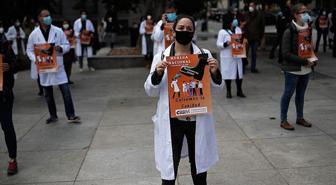 İspanya'da doktorlar genel greve gitti