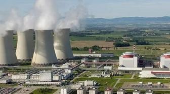 İsrail, İsfahan'daki nükleer enerji santraline saldırdı