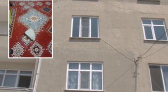 Bina sahibi kiracıların ayakkabıları ve kargolarını çaldı, camlarına taş fırlattı