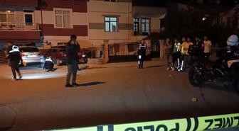 Kız arkadaşının babasını ve ağabeyini pompalı tüfekle vurdu
