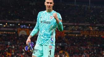 Transferindeki son durum ne? Eyüpspor'dan Berke Özer açıklaması