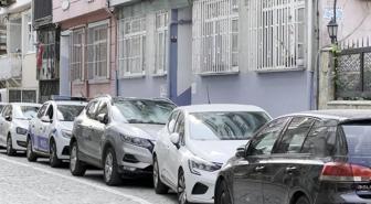 Polis memuru, ev arkadaşını parçalara ayırıp intihar etti