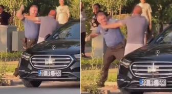 Polis ile iş insanı trafikte yumruk yumruğa kavga etti