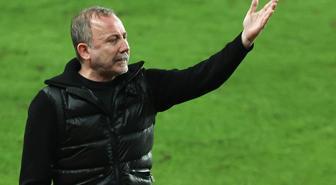 İsmet Taşdemir Süper Lig'e geri döndü