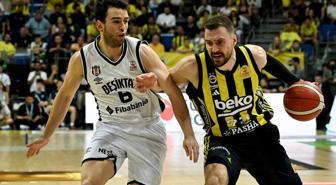 Fenerbahçe Beko, Beşiktaş Fibabanka'yı serinin ilk maçında 18 sayı farkla devirdi