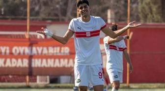 Galatasaray'la anılan genç golcü, 1. Lig ekibine transfer oldu