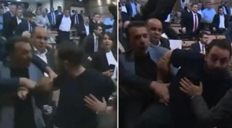 İBB Meclisi karıştı! AK Parti ve CHP'li üyeler birbirlerinin üzerine yürüdü