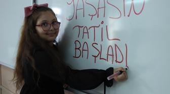 20 milyon öğrenci karne alacak, yaz tatili başlıyor