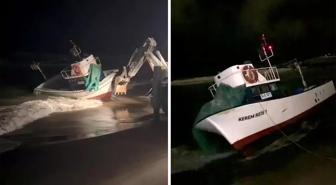 Sakarya Nehri ağzında tekne karaya oturdu