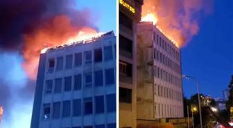 Kartal'da eskiden kolej olarak kullanılan binada büyük yangın