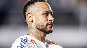 Fenerbahçe ile anılan Neymar imzayı attı