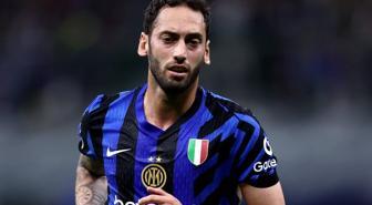 Hakan Çalhanoğlu'ndan Galatasaray cevabı