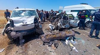 Adıyaman'da katliam gibi kaza: 4 kişi hayatını kaybetti, 1 kişi yaralandı