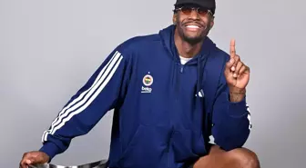 Nigel Hayes Davis Fenerbahçe'ye Atatürk'ün sözleriyle veda etti