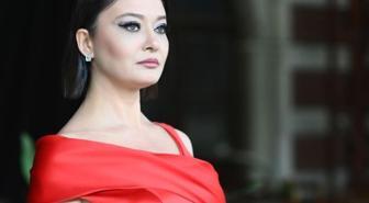 Gençlik pozu olay oldu! Nurgül Yeşilçay'ı Afra Saraçoğlu'na benzettiler