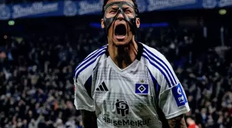 Süper Lig'e bir maskeli golcü daha