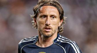 Luka Modric, yeni takımına imza atmak için İtalya'da