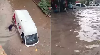 Ankara'da hayat durdu! Araçlar sel sularında sürüklendi