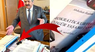 MHP'li Feti Yıldız'ın odasında dikkat çeken detay! Öcalan'ın kitabı masasında
