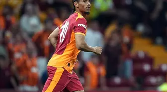 Almanya, Galatasaray ile ilk maçına çıkan Sane'yi konuşuyor