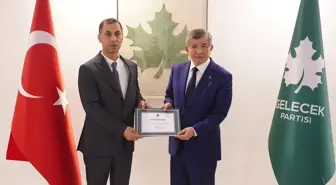 Gelecek Partisi İzmir İl Başkanı gözaltına alındı! Suçlama yüz kızartıcı