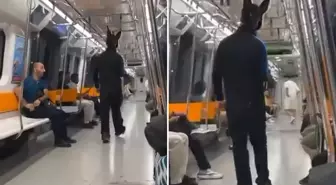 Metroda tüfekle gezen tavşan kostümlü şüphelinin ifadesi ortaya çıktı