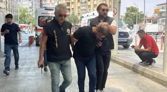 Balkondan av tüfeğiyle ateş açtı, belediye işçisini engelli bıraktı