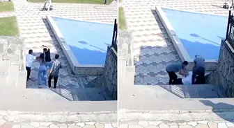 Mahalle muhtarı, parkta uyardığı genç tarafından bıçaklandı