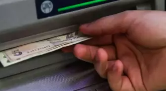 ATM'de parası sıkışanlar dikkat! Dolandırıcıların yeni yöntemi 'pes' dedirtti