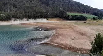 Sular çekildi, Sünnet Gölü kuruma noktasına geldi