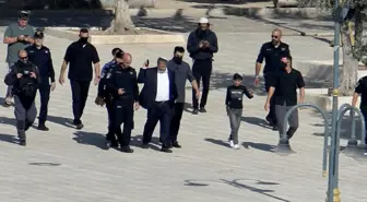 İsrailli aşırı sağcı Bakan Ben-Gvir, Mescid-i Aksa'ya baskın düzenledi