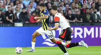 UEFA Şampiyonlar Ligi 3. eleme turu ilk maçında Fenerbahçe son dakikada yıkıldı