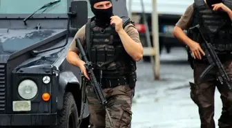 MİT, FETÖ'ye ağır darbe! Yurt dışına kaçmaya çalışırken yakalandı