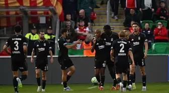 Beşiktaşlıların özlediği golcü Abraham! 3 maçta tam 4 gol