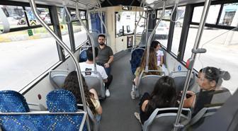 Türkiye'de bir ilk! Mersin'de belediye otobüslerinde 'gittiğin yere kadar öde' dönemi