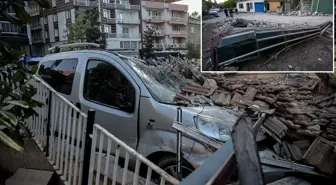Görüntüler vahim! Depremde 250 yıllık caminin minaresi de yıkıldı