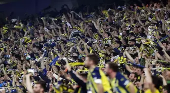 Kadıköy'de tarihi gece! Tribünlerden dünya rekoru