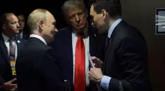 Putin-Trump yemeği iptal edildi, Rus lider ülkesine dönmeden mezarlık ziyareti yaptı