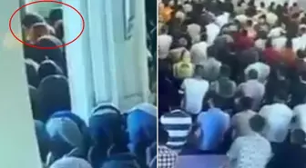 Namaz kılan polislerin kafasına 50 kiloluk mermer plaka düştü