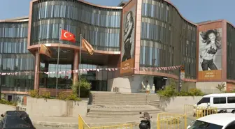 İstanbul'un dev AVM'si krizde! Dükkanların büyük bölümü boşaldı