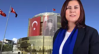 AK Parti'ye geçen Özlem Çerçioğlu'ndan belediye personelini mest eden hamle