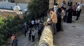 Kız kardeşler evlerinde ölü bulundu